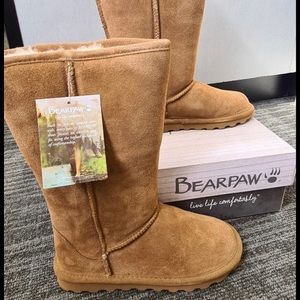 New* Bearpaw boots size 8 womens